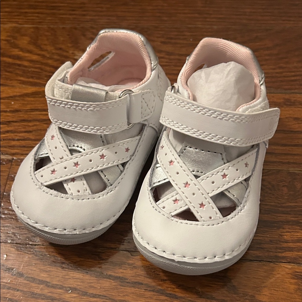 NWOT Stride Rite White and Silver Kids Shoes